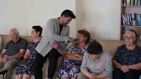 Aydın Büyükşehir Belediyesi Huzurevi'nde coşkulu kutlama