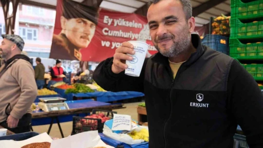 Aydın Büyükşehir Belediyesi kış aylarında vatandaşların içini ısıtıyor