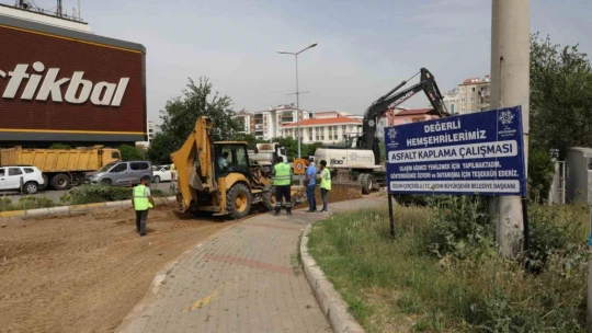 Aydın Büyükşehir Belediyesi Nazilli Alparslan Türkeş Bulvarı'nda kazı çalışmalarına başladı