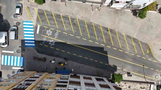 Aydın Büyükşehir Belediyesi'nin yol çalışmaları hız kesmeden sürüyor