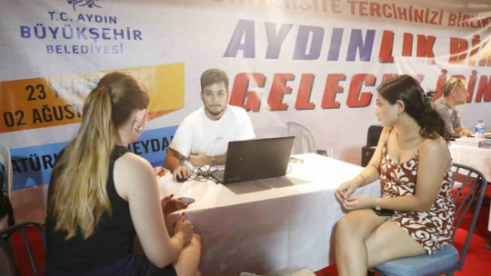Aydın Büyükşehir Belediyesi tercih tırı yoğun ilgi görüyor