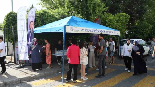 Aydın Büyükşehir Belediyesi YKS'ye katılan adayları yalnız bırakmadı