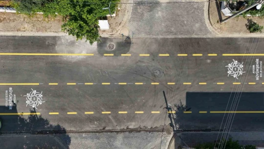 Aydın Büyükşehir Belediyesi yol çalışmalarını sürdürüyor