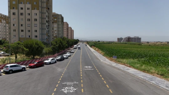 Aydın Büyükşehir Belediyesi Zeybekler Bulvarı'nı yeniledi