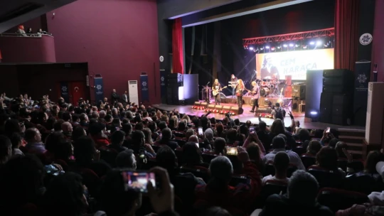 Aydın Büyükşehir, Cem Karaca ve Barış Manço'yu konserle andı