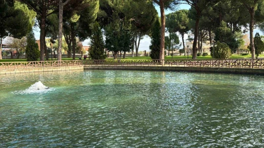 Aydın Büyükşehir'den Sümerpark'ta kapsamlı temizlik ve bakım çalışması