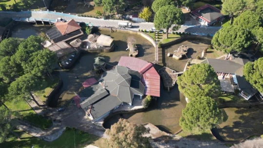 Aydın Büyükşehir'den Sümerpark'ta kapsamlı temizlik ve bakım çalışması