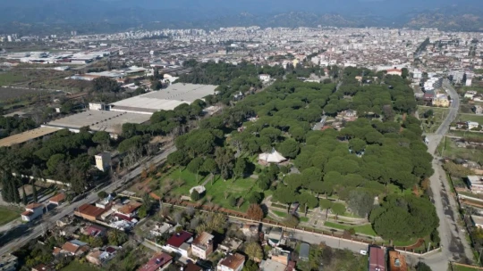 Aydın Büyükşehir'den Sümerpark'ta kapsamlı temizlik ve bakım çalışması