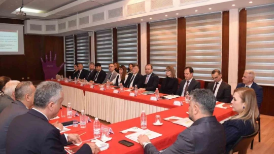 Aydın'da 'Çocuk Koruma Hizmetleri İl Koordinasyon Kurulu Toplantısı' gerçekleştirildi