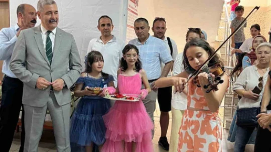 Aydın'da 'Çocukların gözünden pazar' sergisi