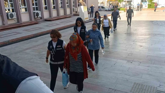 Aydın'da 'KISKAÇ-15' operasyonu şüphelileri adliyeye sevk edildi