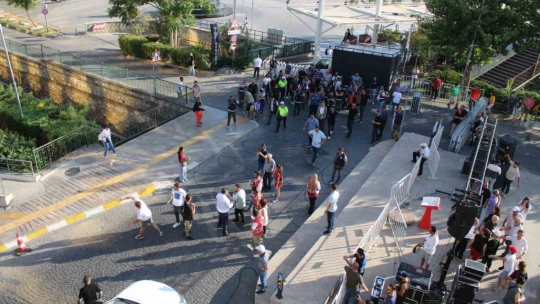 Aydın'da 'topuklu' eylem