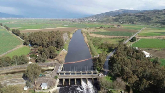 Aydın'da 1 yılda 2 bin 500 metreküp atığın denize ulaşması engellendi