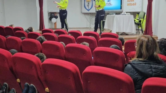 Aydın'da 100 öğrenci 'trafik dedektifi' oldu