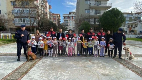Aydın'da 173 çocuğa jandarma tanıtıldı