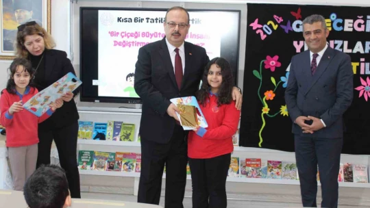 Aydın'da 189 bin öğrenci karne aldı