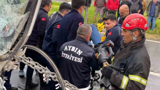 Aydın'da 2 tır çarpıştı: 1 yaralı