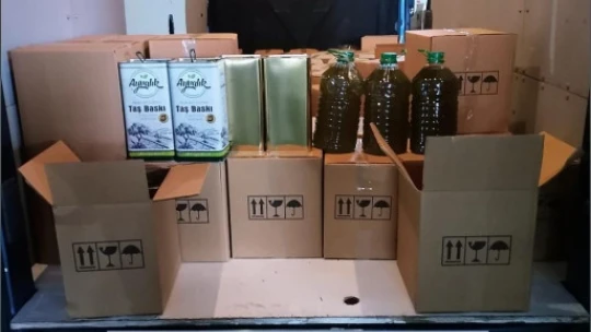Aydın'da 3 bin litre tağşiş yağ ele geçirildi