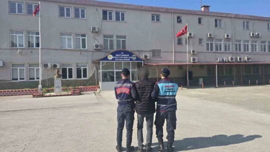 Aydın'da 45 aranan şahıs JASAT'tan kaçamadı