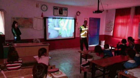 Aydın'da 69 öğrenci 'trafik dedektifi' oldu
