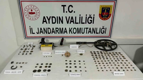 Aydın'da 79 şüpheli yakalandı, tonlarca kaçak ürün ele geçirildi