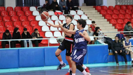 Aydın'da basketbol turnuvası tempolu başladı