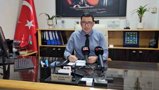Aydın'da bir hastanın kalbine ulaşan cisim ameliyatsız şekilde çıkarıldı