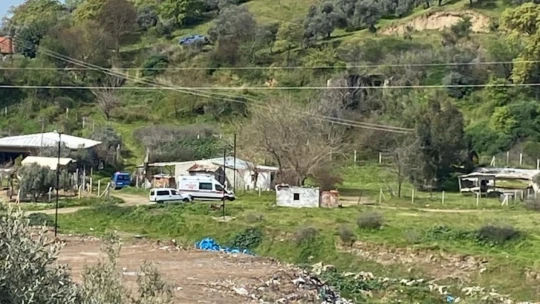 Aydın'da bir kişi ağaçta asılı halde bulundu