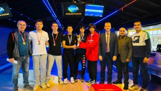 Aydın'da bowling müsabakaları sona erdi