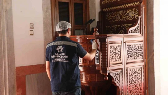 Aydın'da camiler bayrama hazır