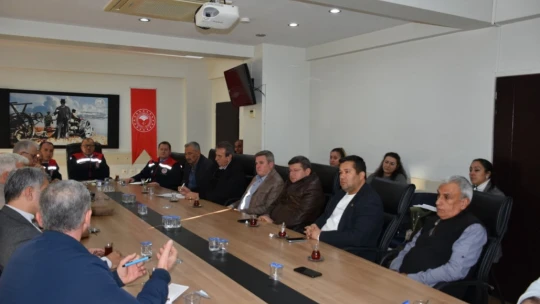 Aydın'da çiğ süt arzı sorunlarını masaya yatırıldı