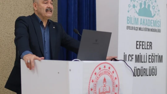 Aydın'da eğitimcilere 'yapay zeka araçlarının kullanımı' semineri