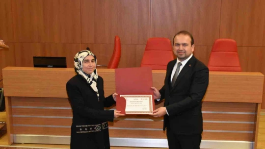 Aydın'da emekli olmuş doktor ve sağlık çalışanları unutulmadı