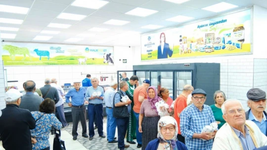 Aydın'da emeklinin yüzünü 'Emekli Kart' güldürüyor