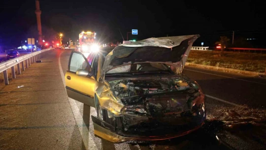 Aydın'da feci kaza... İki otomobil çarpıştı: 2 ölü, 3 yaralı