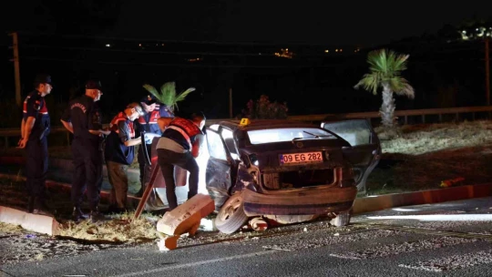 Aydın'da feci kaza... İki otomobil çarpıştı: 2 ölü, 3 yaralı