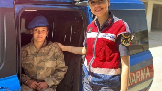 Aydın'da genç kızın jandarma olma hayali gerçeğe dönüştü