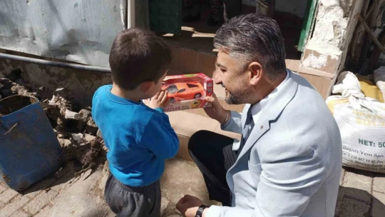 Aydın'da ihtiyaç sahibi vatandaşlar yalnız bırakılmıyor