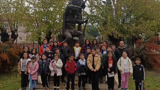 Aydın'da ilkokul öğrencileri, Sosyal Bilgiler dersini tarihle buluşturdu