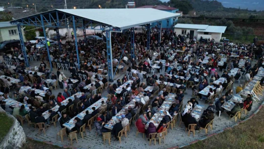 Aydın'da imece usulü iftara büyük ilgi