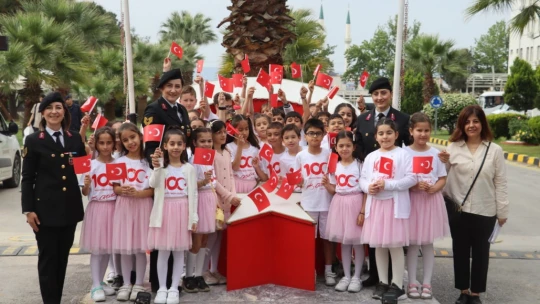 Aydın'da jandarma ekiplerinden çocuklara özel etkinlik