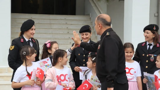 Aydın'da jandarma ekiplerinden çocuklara özel etkinlik