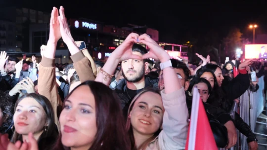 Aydın'da Kadınlar Günü konseri coşkusu