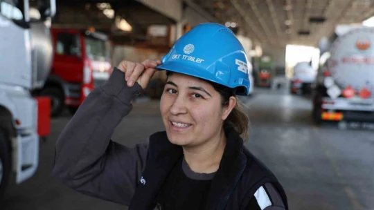 Aydın'da kadınlar nakış işler gibi kaynak yapıyor