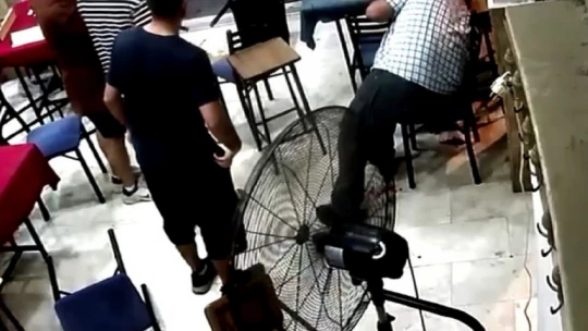 Aydın'da kahvehanede 1 kişinin öldüğü kavga kamerada