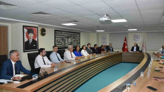 Aydın'da Kamu Hastaneleri Hizmet Değerlendirme Toplantısı gerçekleştirildi