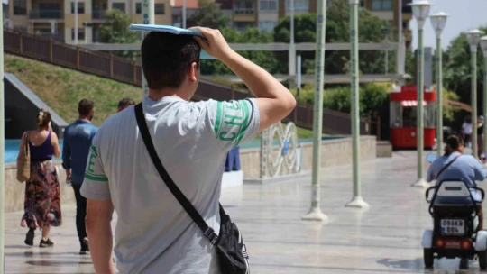 Aydın'da kavurucu sıcaklar bunalttı
