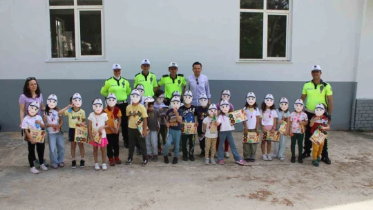Aydın'da minikler direksiyon başına geçti