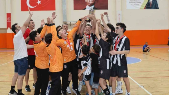 Aydın'da Minikler Kız-Erkek Hentbol Türkiye Şampiyonası tamamlandı