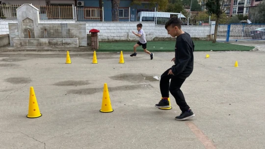 Aydın'da minikler, spor dallarındaki yeteneklerini keşfediyor